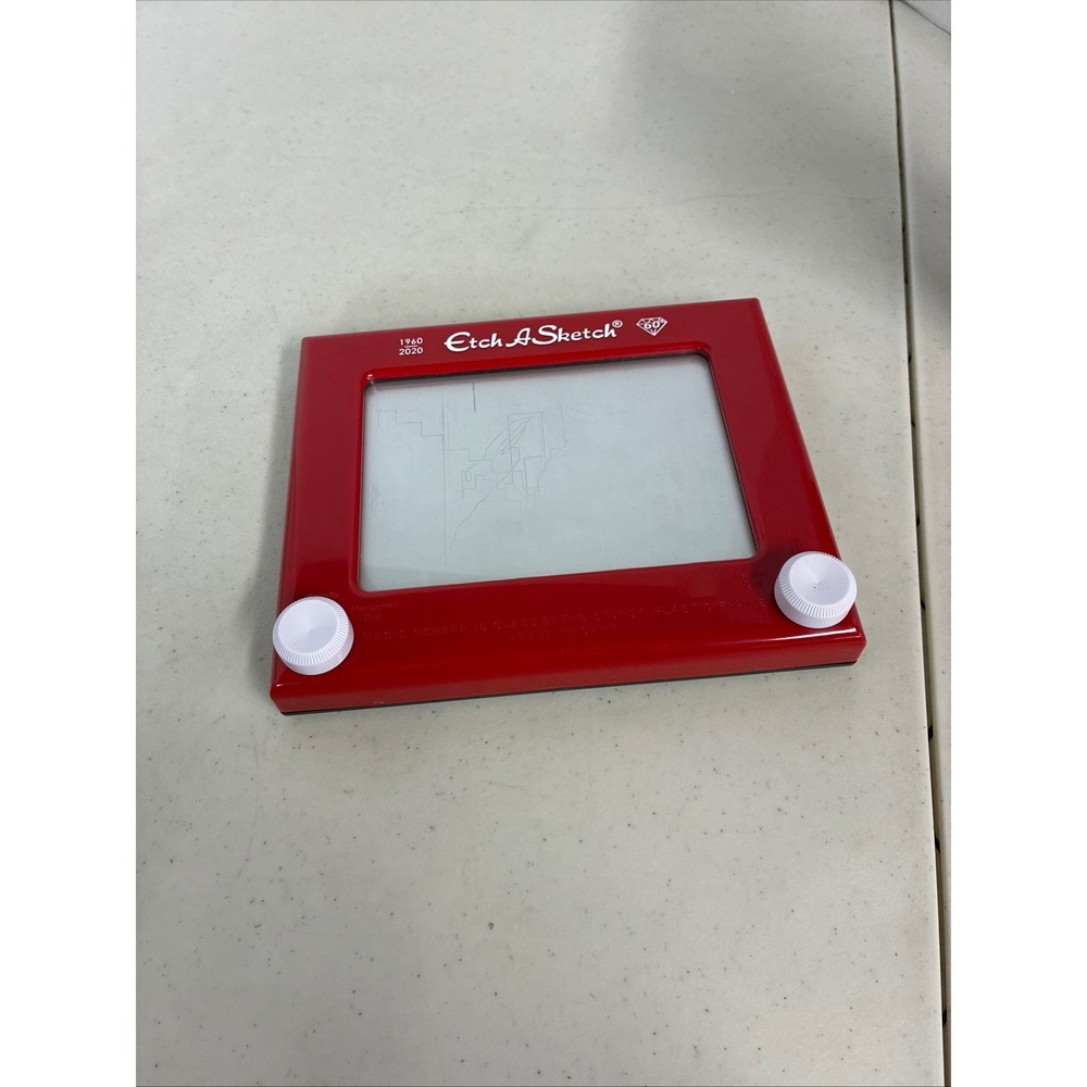 Etch A Sketch 60th Anniversary Edition Red Classic Drawing Toy 1960-2020 Diamond